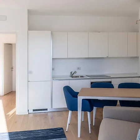 Serviced By De Charme Appartement Laveno-Mombello