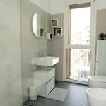 Serviced By De Charme Apartman