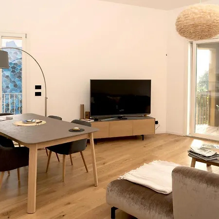 Serviced By De Charme Apartment *