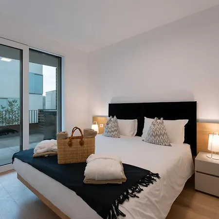 Serviced By De Charme * Laveno