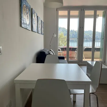 Serviced By De Charme *