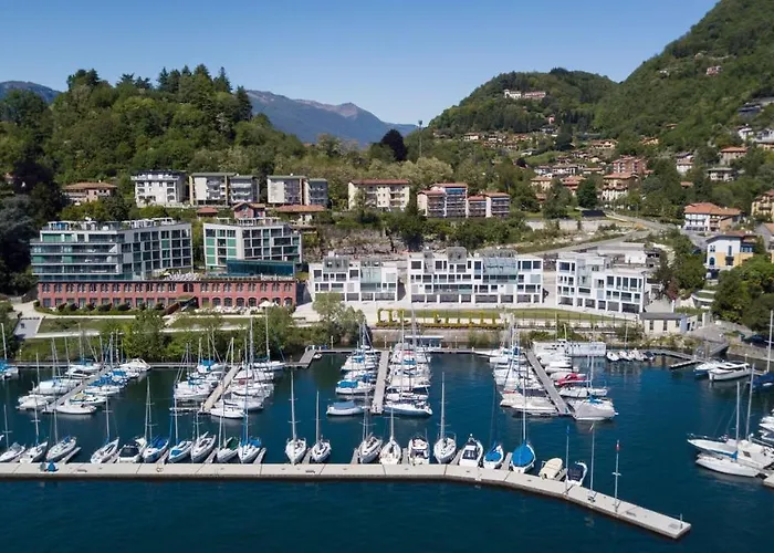 Serviced By De Charme