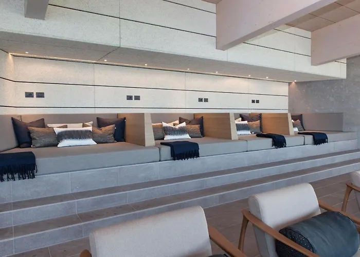 Serviced By De Charme Apartament *