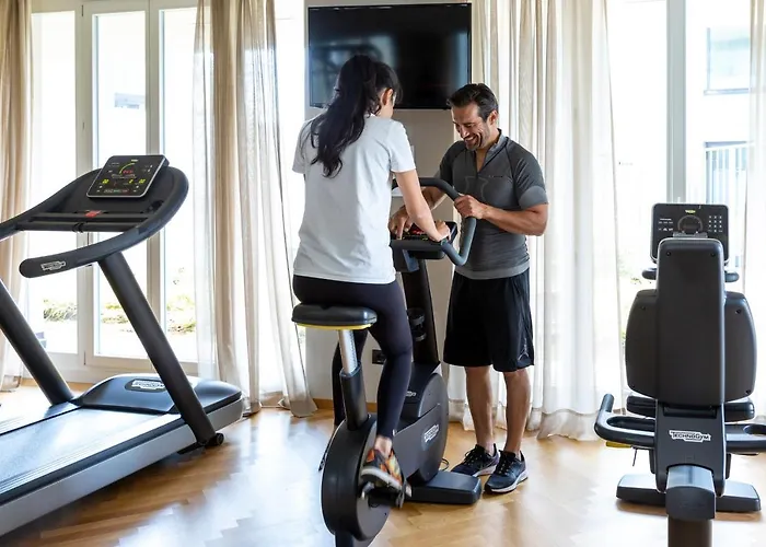 Serviced By De Charme Laveno