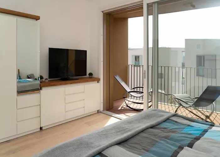 Serviced By De Charme Apartament *