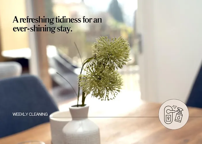 Serviced By De Charme Laveno