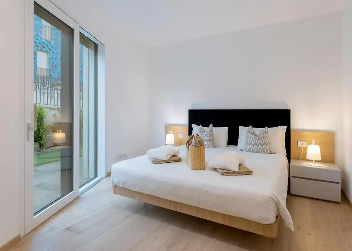 Apartament Serviced By De Charme *