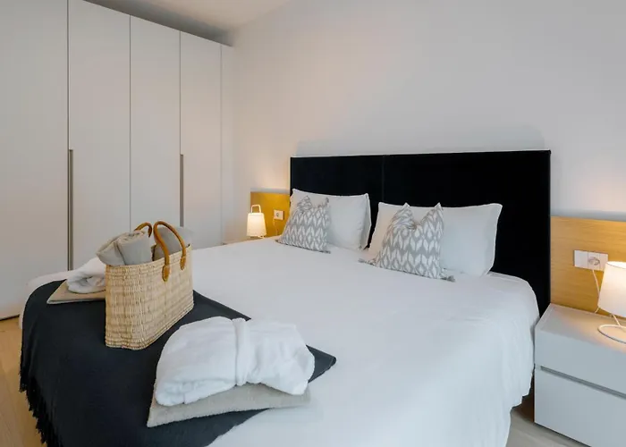 Apartament Serviced By De Charme *