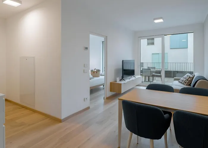 Apartament Serviced By De Charme *