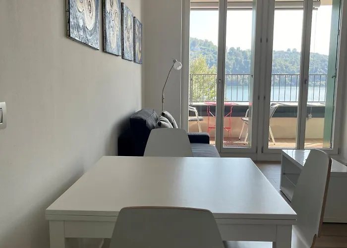 Serviced By De Charme *